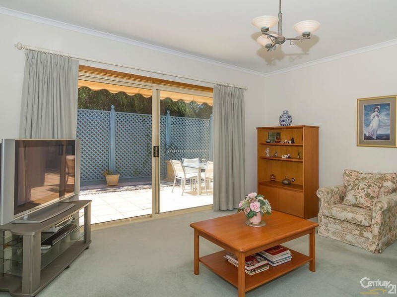 2/35 Albert Street, Semaphore SA 5019