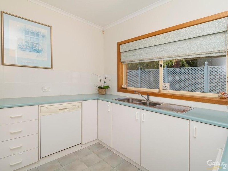 2/35 Albert Street, Semaphore SA 5019