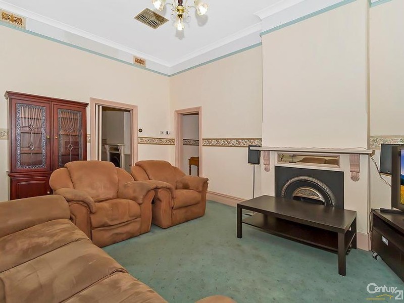 61 Victoria Road, Birkenhead SA 5015