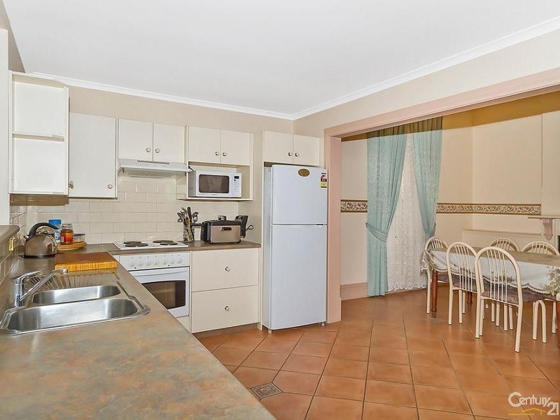 61 Victoria Road, Birkenhead SA 5015