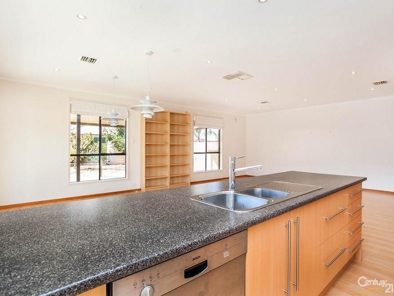 16 Clarence Street, Exeter SA 5019