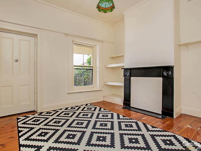 19 Liddon Place, Port Adelaide SA 5015