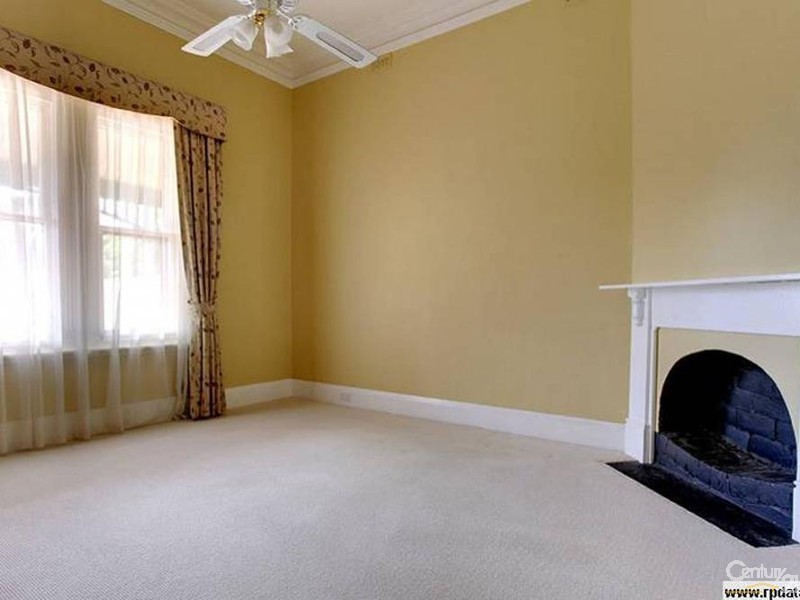 27 Parr Street, Largs Bay SA 5016