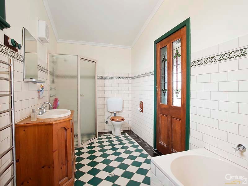 27 Parr Street, Largs Bay SA 5016