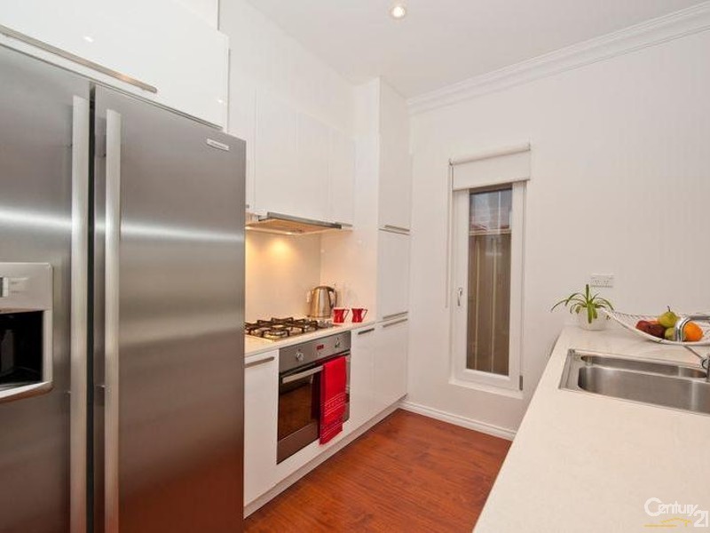 14 Hutley Road, North Haven SA 5018