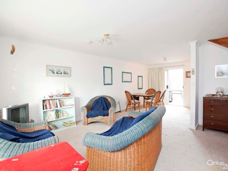 4/14 Cave Street, Semaphore SA 5019