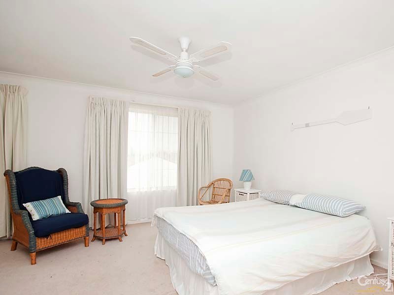 4/14 Cave Street, Semaphore SA 5019