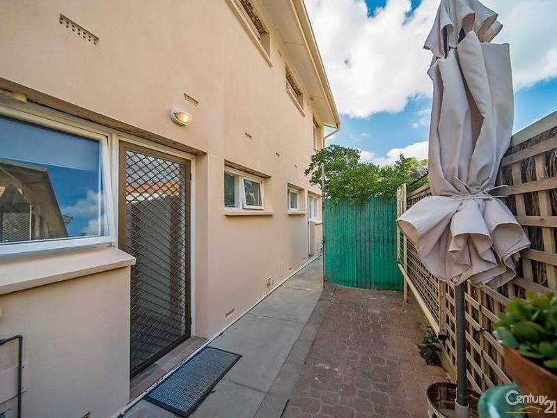 4/6 Tingira Place, Semaphore Park SA 5019