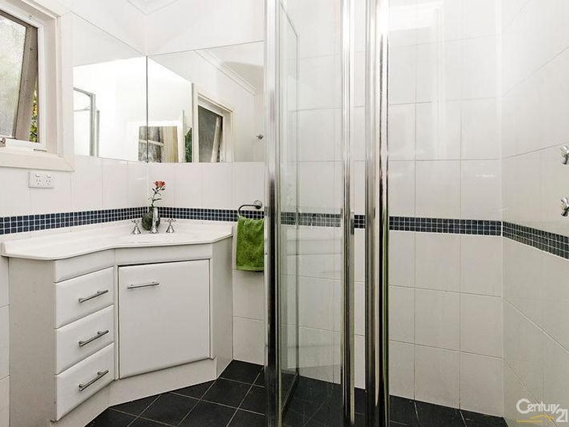31 Hilton St, Birkenhead SA 5015