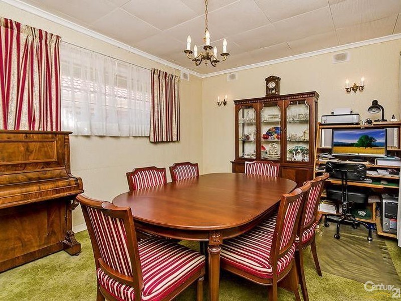 4  Wald Avenue, Semaphore South SA 5019