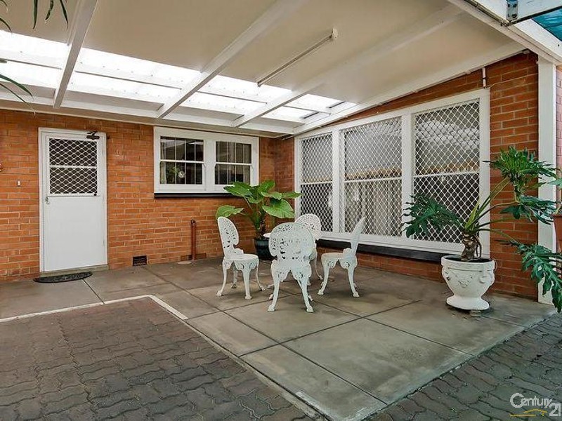 4  Wald Avenue, Semaphore South SA 5019