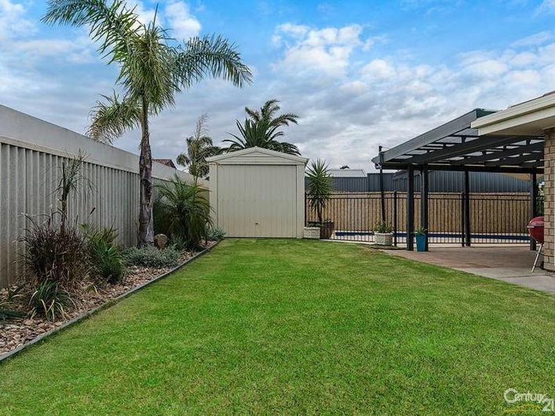 25 Gordon Luxton Drive, North Haven SA 5018