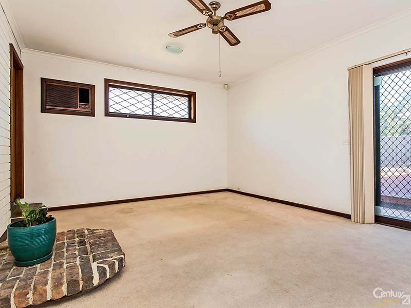 6 Merle Marten Drive, North Haven SA 5018