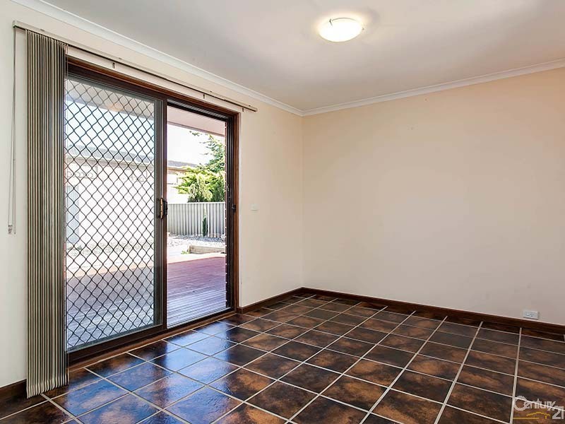 6 Merle Marten Drive, North Haven SA 5018