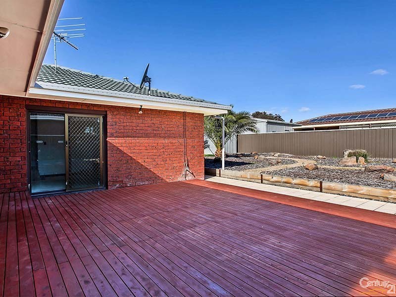 6 Merle Marten Drive, North Haven SA 5018