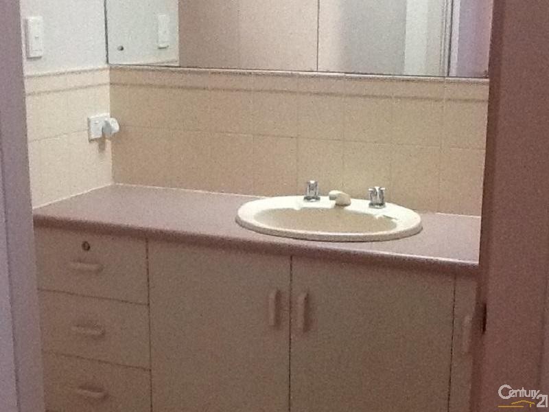 19 Bowman Cres, Enfield SA 5085