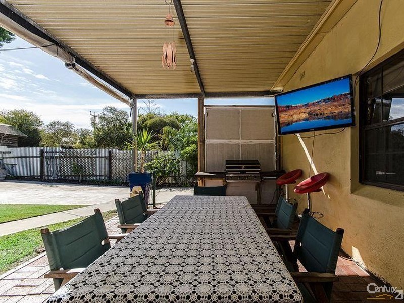 491 Military Road, Largs Bay SA 5016
