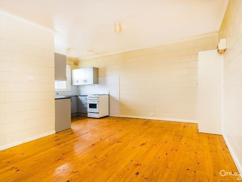 16  Kooringa Street, Taperoo SA 5017