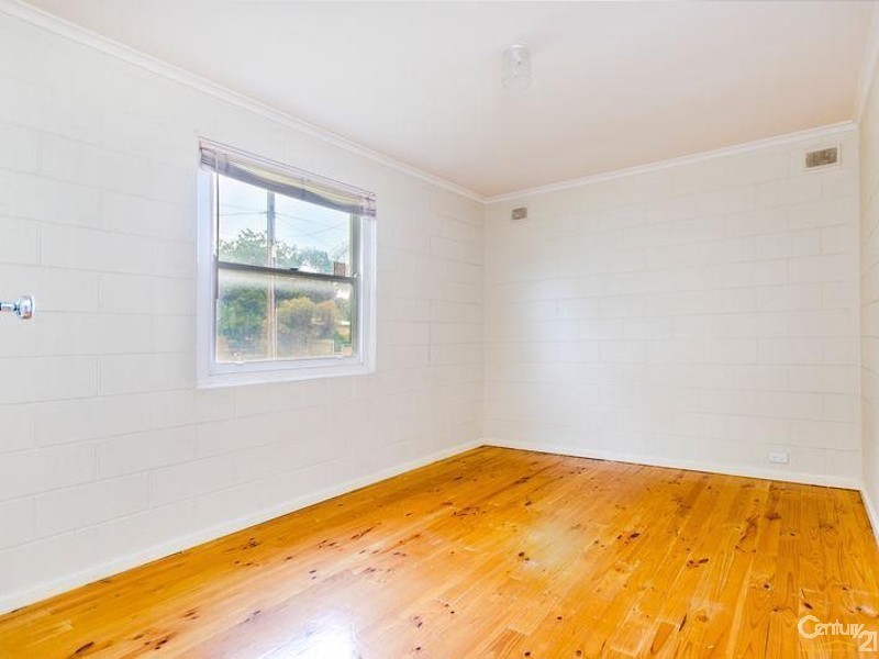 16  Kooringa Street, Taperoo SA 5017