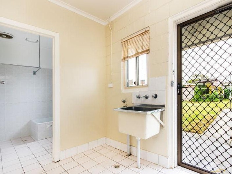 16  Kooringa Street, Taperoo SA 5017