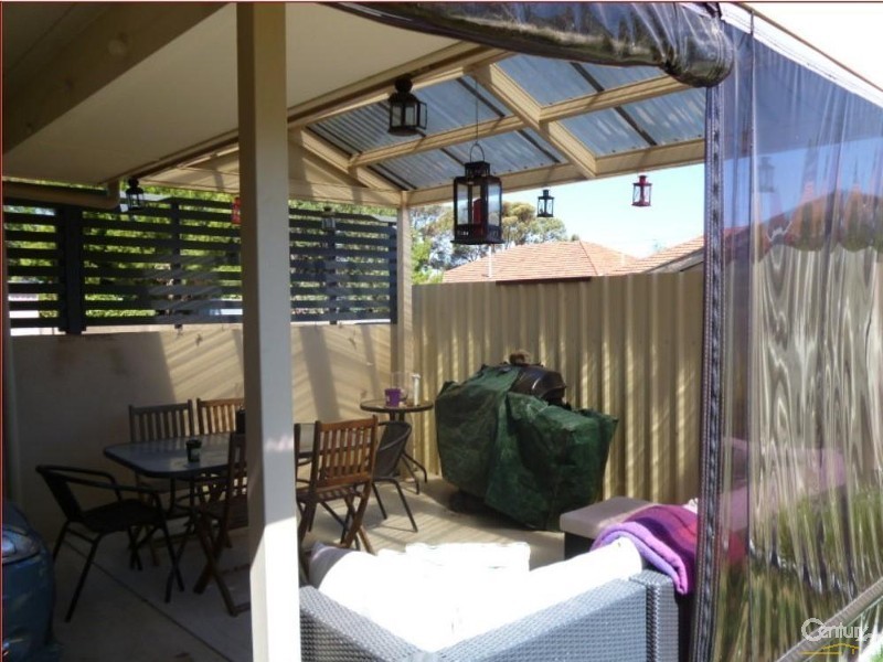 8A Stevens, Seaton SA 5023