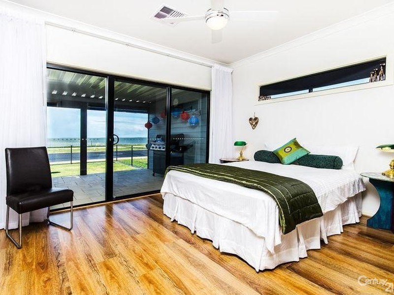 41 Lake Road, Milang SA 5256