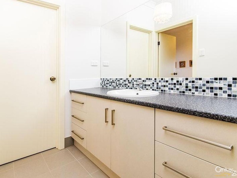 41 Lake Road, Milang SA 5256