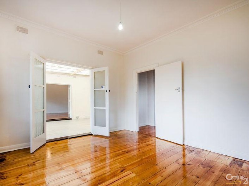 63 Mary Street, Largs Bay SA 5016