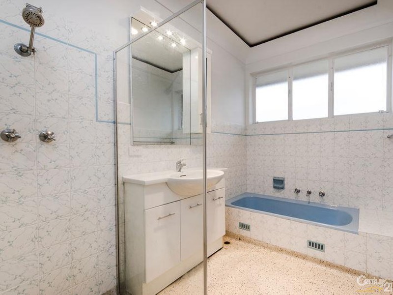 2 Sansom Road, Semaphore Park SA 5019