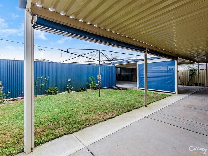 2 Sansom Road, Semaphore Park SA 5019
