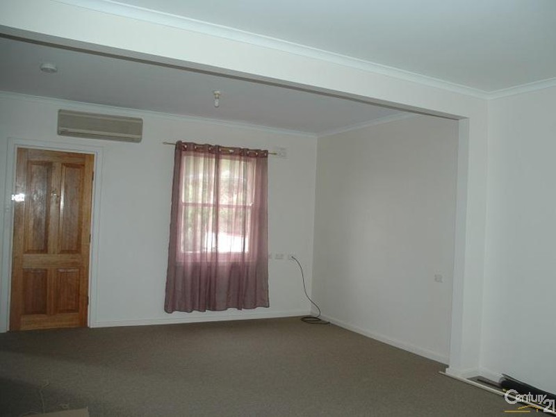 19 Suffolk St, Angle Park SA 5010