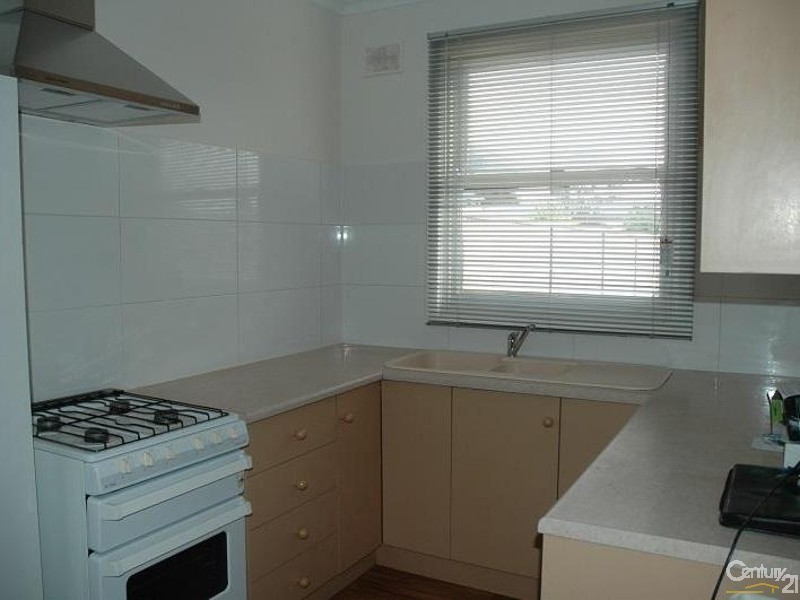 19 Suffolk St, Angle Park SA 5010