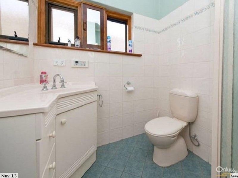 28 Overland Rd, Croydon SA 5008