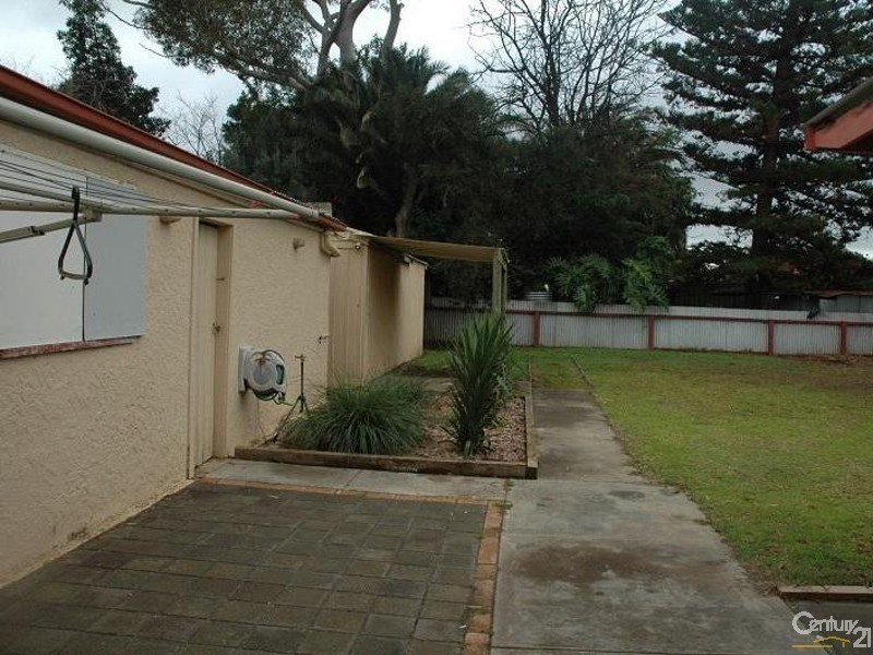 28 Overland Rd, Croydon SA 5008