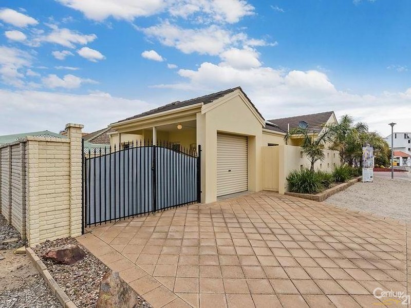 1 Lauriana Court, North Haven SA 5018