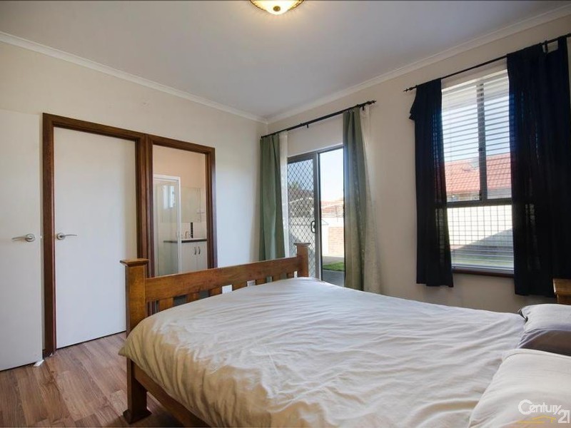 56a Gedville Road, Taperoo SA 5017