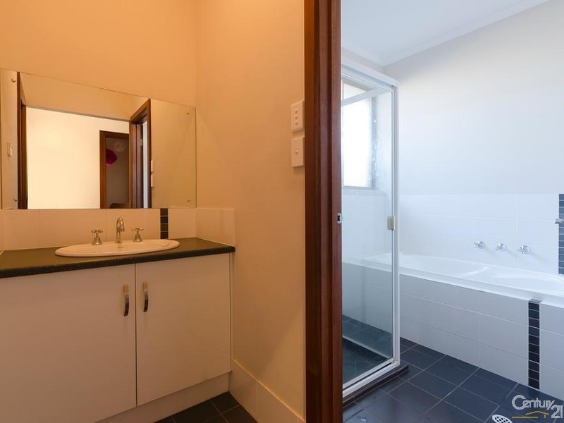56a Gedville Road, Taperoo SA 5017