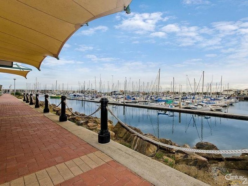 56/7 Arcadia Court, North Haven SA 5018