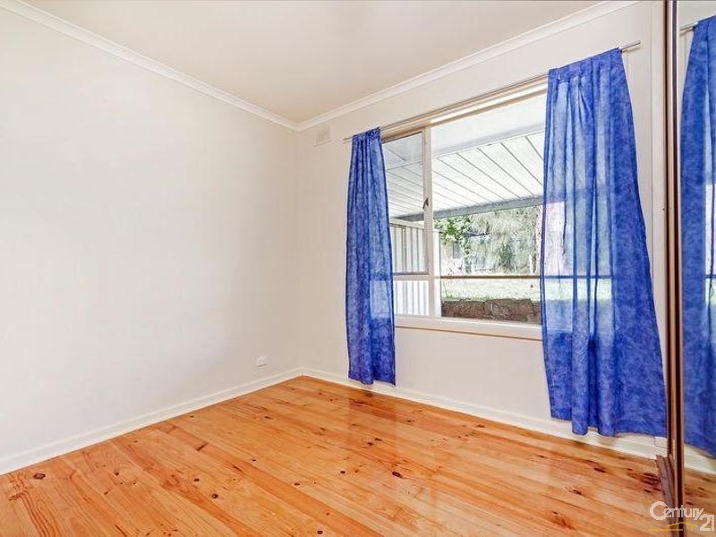 15 Lema Avenue, Fairview Park SA 5126