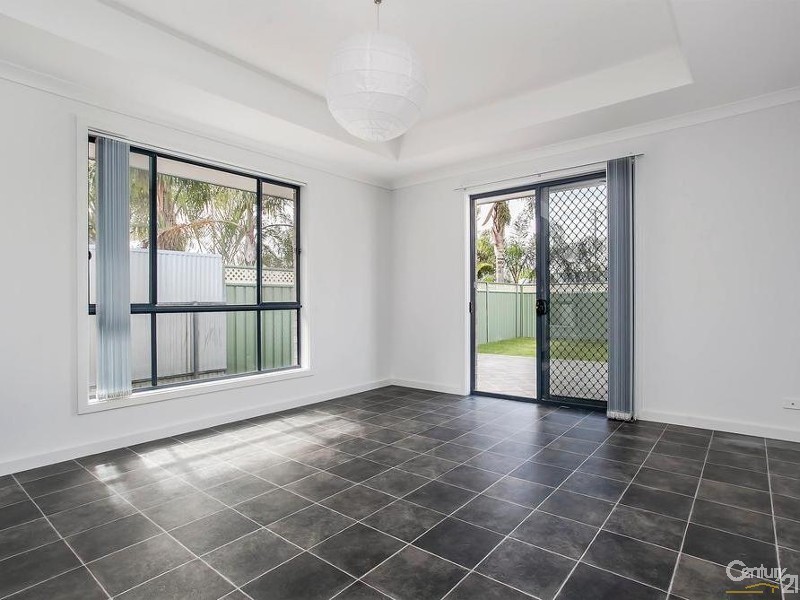 24 Hanson Street, Semaphore SA 5019
