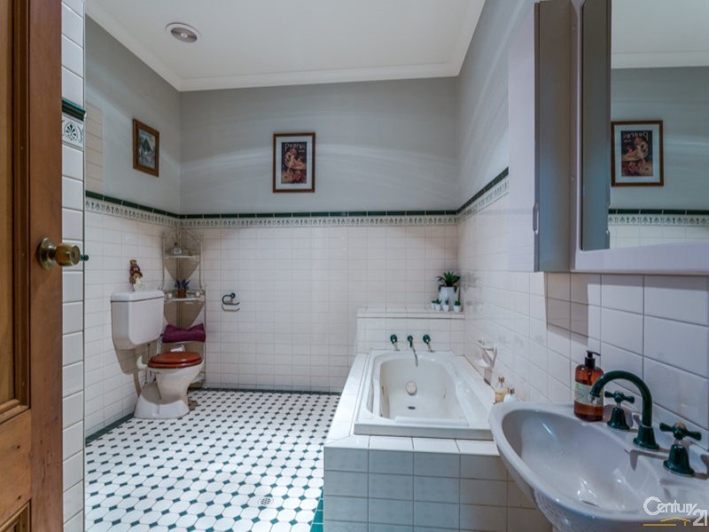 22 Cavendish Street, Semaphore SA 5019