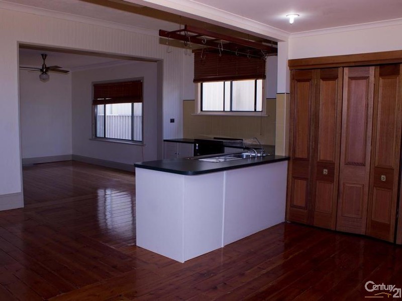 22 Cavendish Street, Semaphore SA 5019