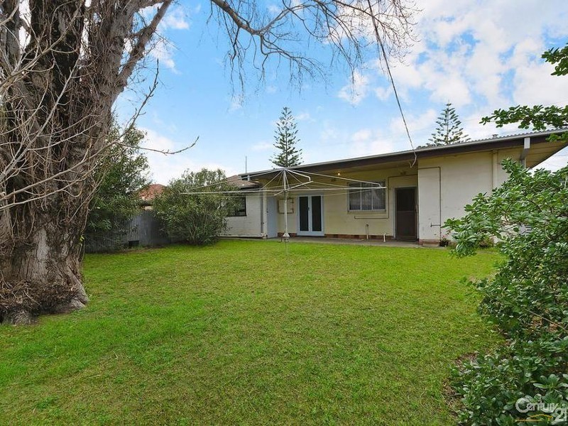 231 Victoria Road, Largs Bay SA 5016