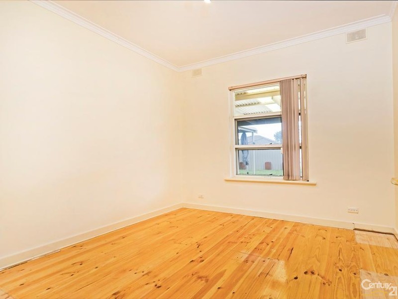 60 Exmouth Road, Glanville SA 5015