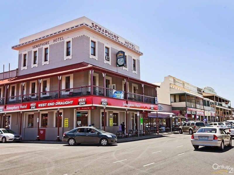 60 Exmouth Road, Glanville SA 5015