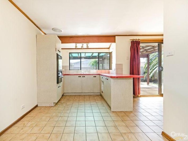 3 Yelta Court, North Haven SA 5018