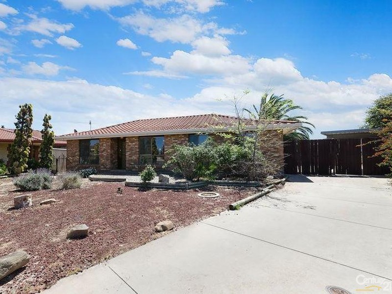 3 Yelta Court, North Haven SA 5018