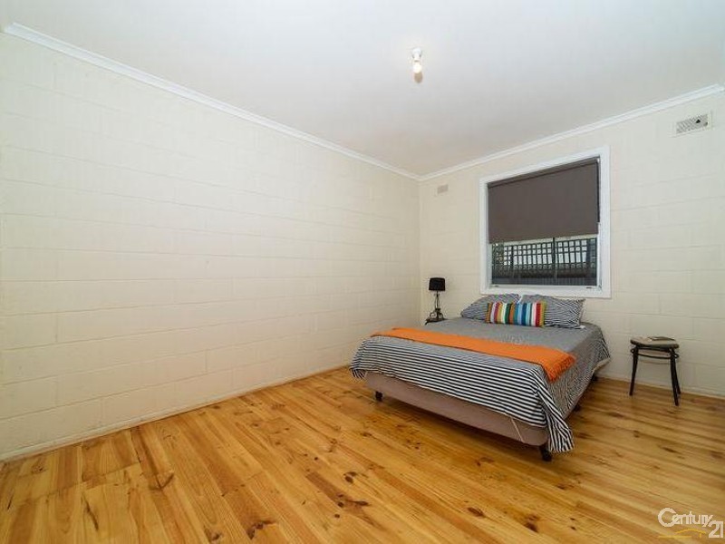 397 Mersey Rd, Taperoo SA 5017