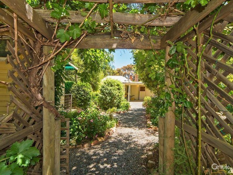 3 Blyth Street, Burra SA 5417