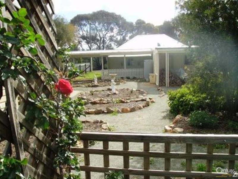 3 Blyth Street, Burra SA 5417